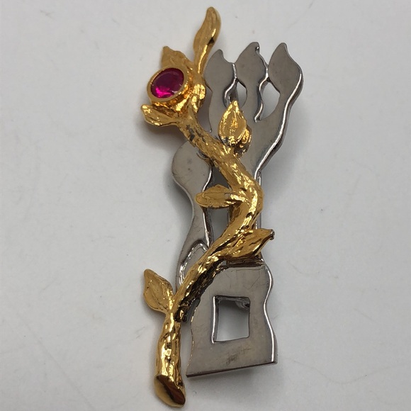 Pendant by Eytan Brandes designed for Torah Fund Annual Pin Shalom Peace 2005-06 - Picture 3 of 5